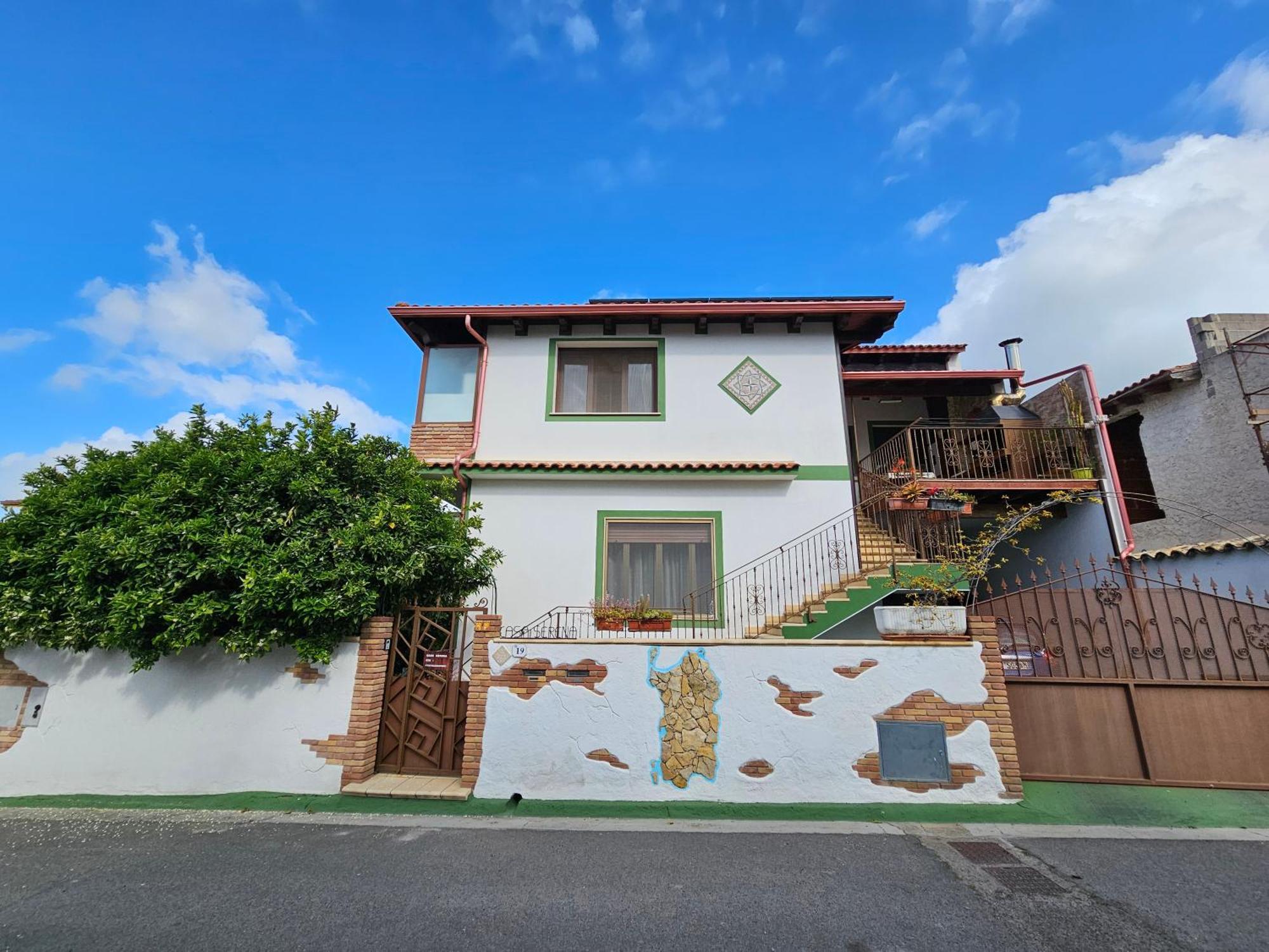 Serena Serdiana Exterior foto